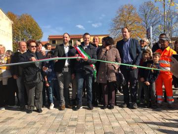 Panchine, alberi da frutto e una terrazza affacciata su Firenze così rinasce la piazza di Croce a Varliano